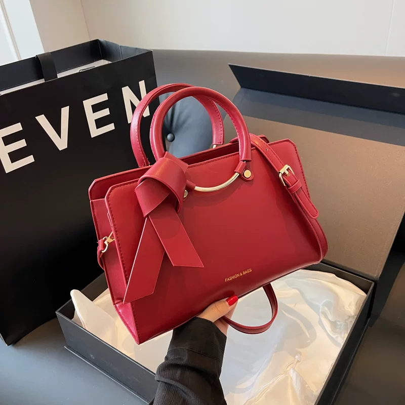Retro one-shoulder bag for bride, high-quality style