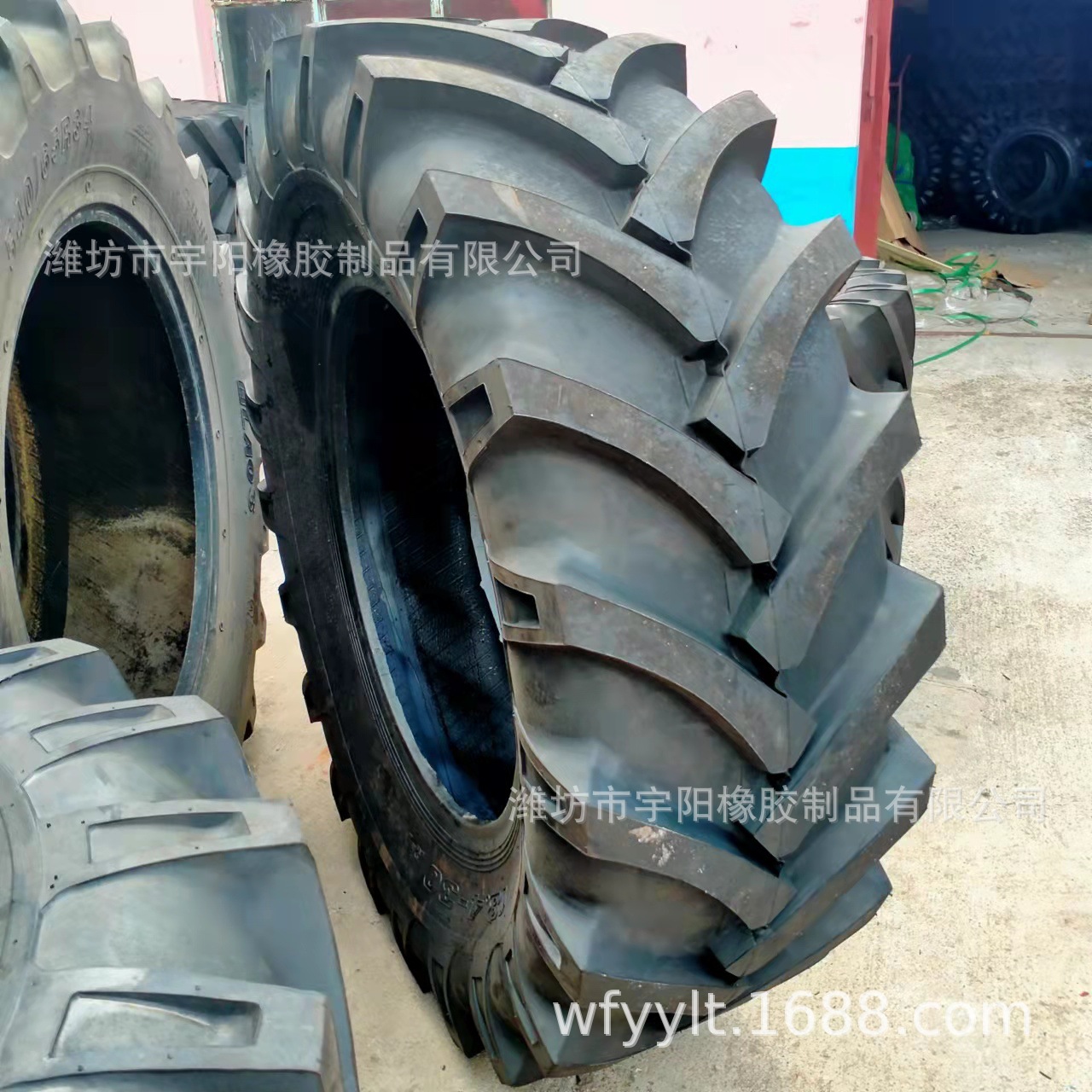 18.4-30 农用拖拉机轮胎 R1花纹 玉米联合收割机轮胎