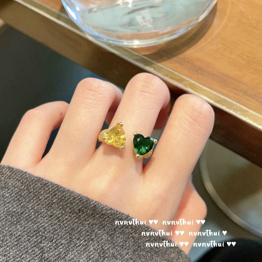 Сережки, цирконий, с драгоценной вставкой, тест 750 пробы золота