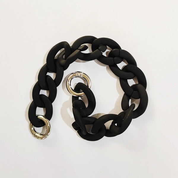 Acrylic-Black Handicated Lacquer Chain