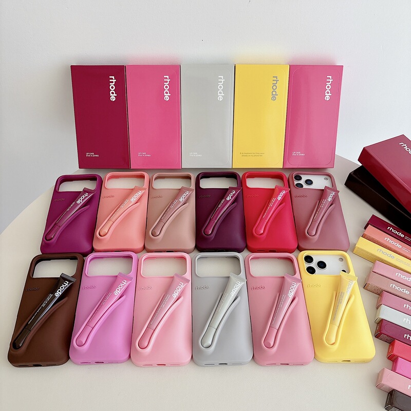 Hailey's Same Style Phone Case That Can Hold Lipstick and Lip Gloss for iPhone 15, Apple 14, 13, 17, 3D Silicone Single Case