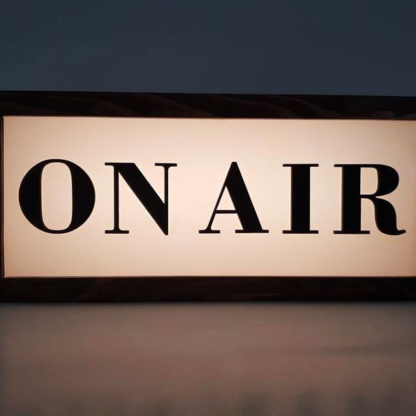 On air lightbox灯箱广告灯创意空中照明夜灯led桌灯家居气氛台灯