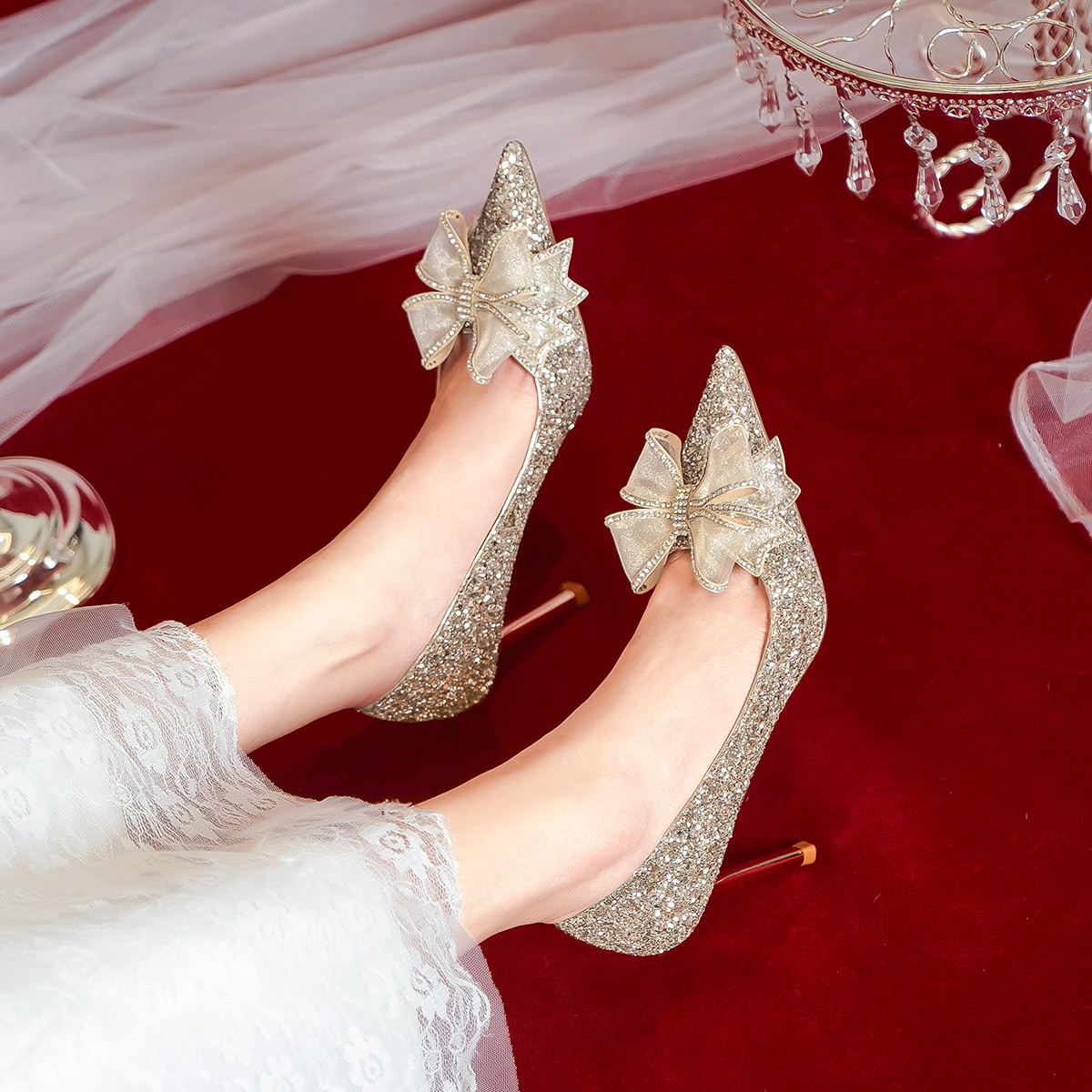 Winter wedding shoes stiletto heels for bride