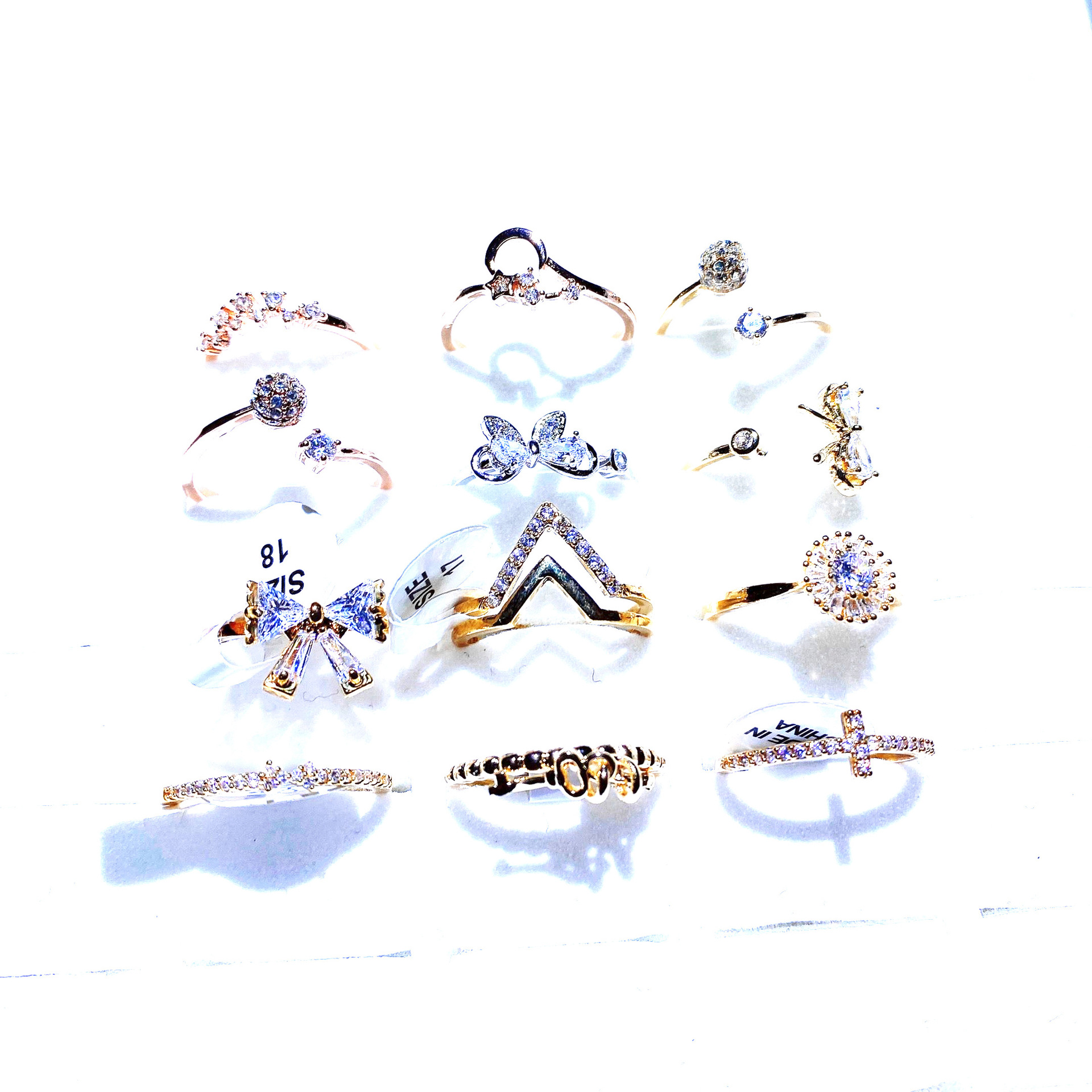 Anelli minimalisti in rame con zirconi incastonati a mano in stile coreano per donna, anelli semplici e alla moda, assortiti_voghion.com