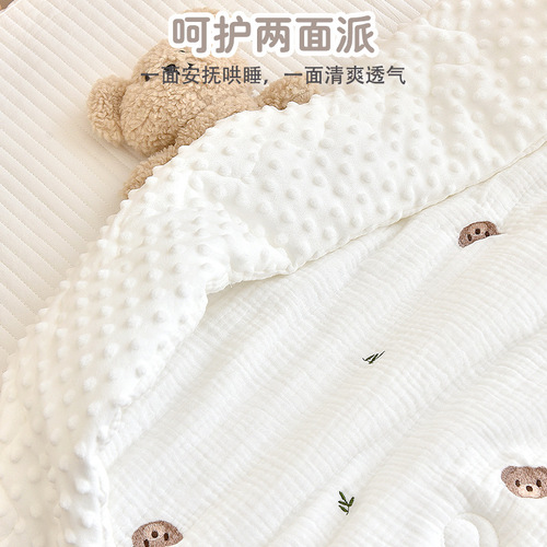 婴儿被子儿童纯棉卡通刺绣绉布豆豆绒空调被幼儿园午休小被子批发