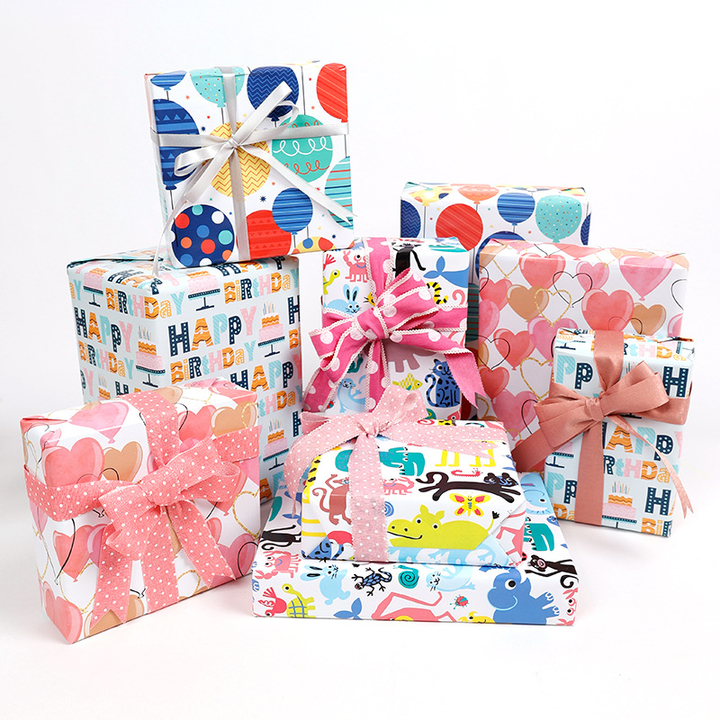 Amazon venta caliente dibujos animados Feliz cumpleaños enrollamiento de regalos de papel de embalaje set globos para niños regalos patrón al por mayor
