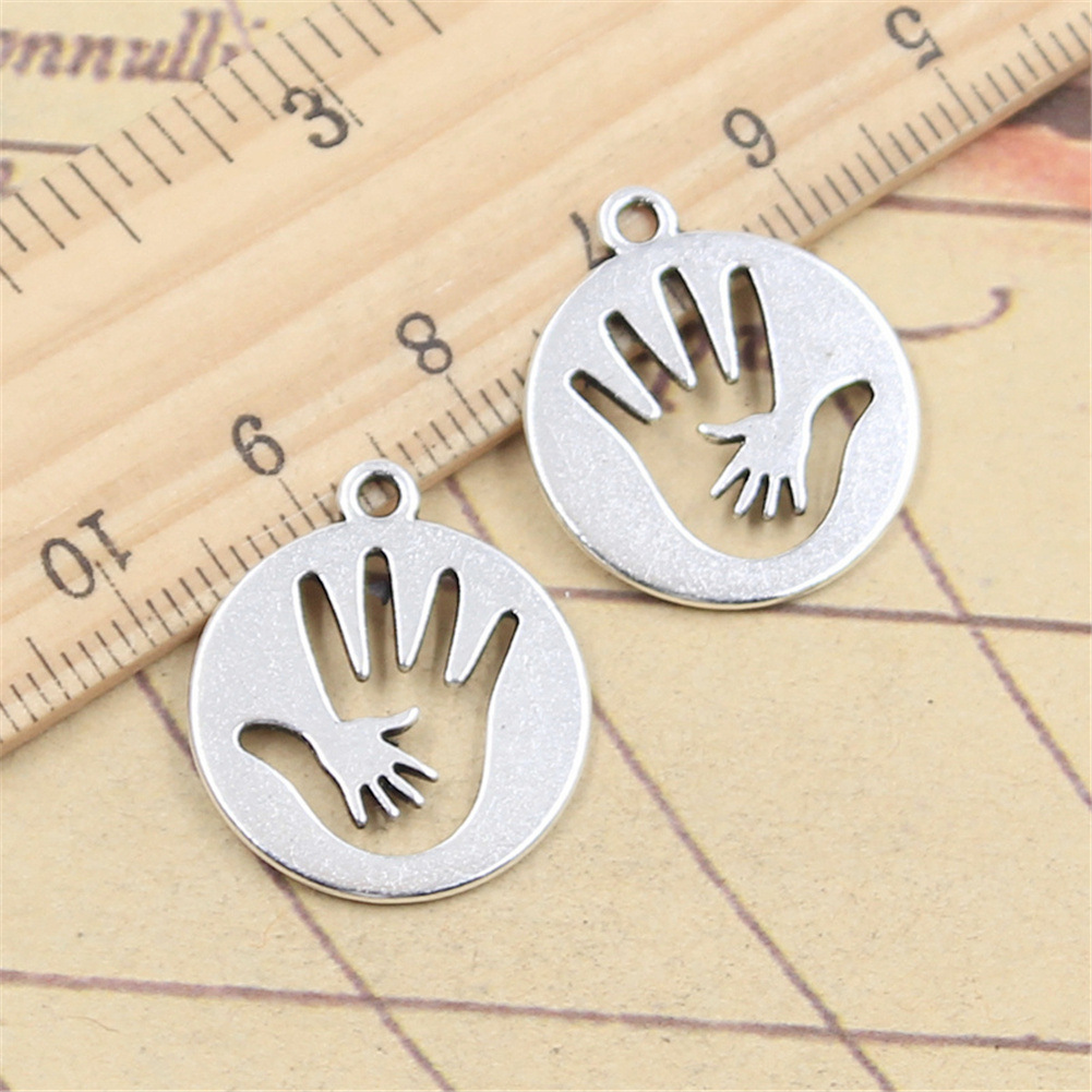 Ancient Silver Hand DIY Jewelry Accessories Pendant Charm Necklace Bracelet Pendant