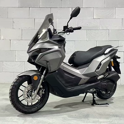 Yanacaq mühərrikli Fighter motosiklet, sürətli yarış, yüksək güclü skuter