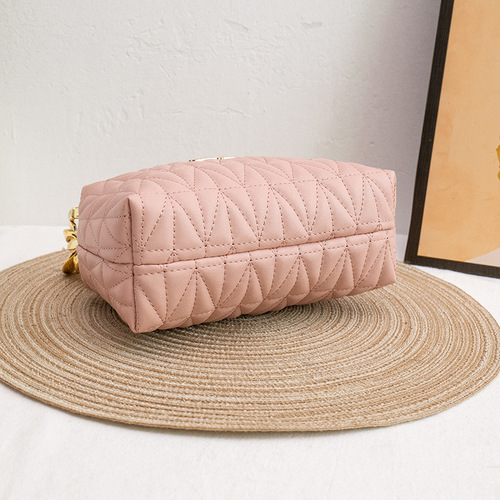 Women's bag  new style gold glue chain embroidered trademark crossbody small square bag casual mobile phone bag coin purse foreign trade small bag