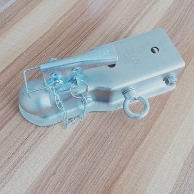 Fábrica al por mayor Omai remolque bola cubierta conector coche remolque accesorios conector cabeza bola cabeza cubierta