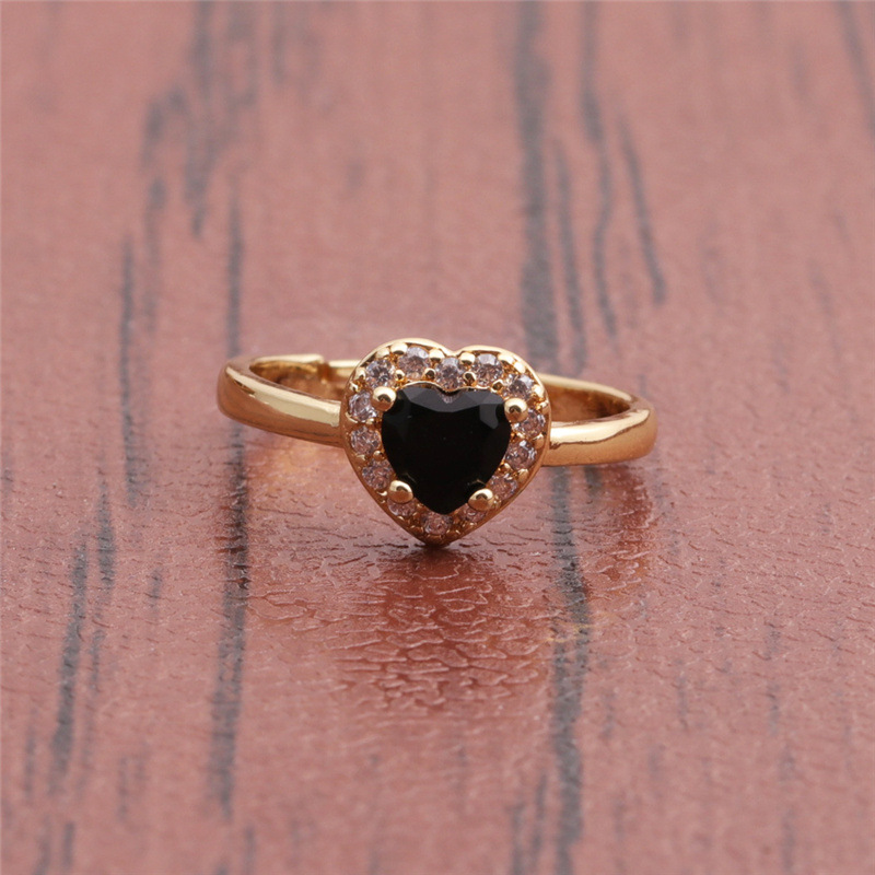 Fashion Heart-shaped Copper Gold-plated Micro-inlaid Zircon Open Ring display picture 3