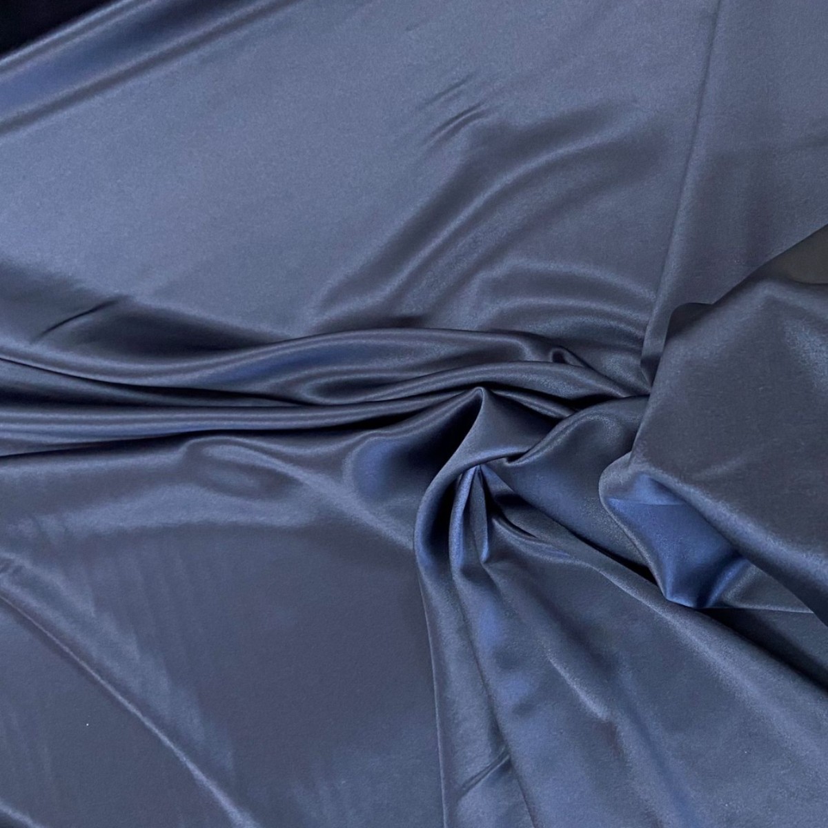 Silk elastic cloth