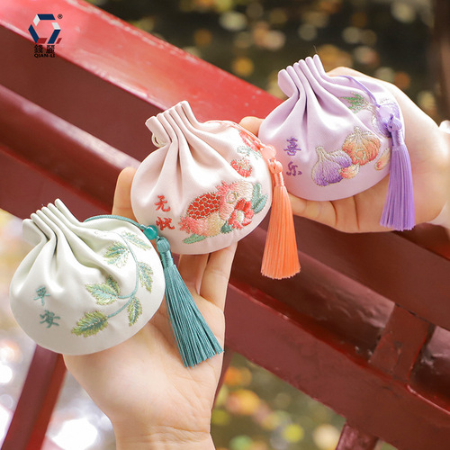 [Qian Li] Dragon Boat Festival Sachet Sachet Sachet Embroidery Empty Bag Accessories Ancient Style Exquisite Hanfu Pendant Wholesale