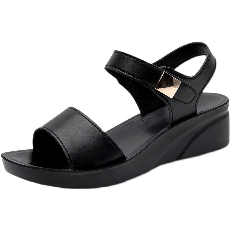 Shoes for mother, summer sandals, non-slip casual footwear, soft sole