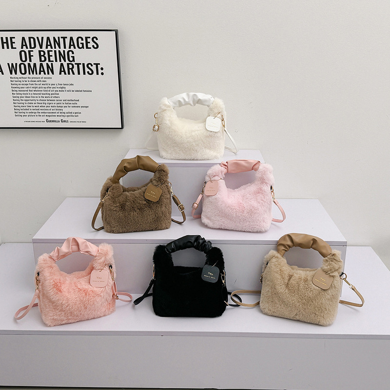 Fairy Plush Bag Handbag Women's Fashionable Shoulder Crossbody Bag Autumn and Winter Plush Bag Versatile Internet Celebrity Bag Tag Bag Fairy Plush Bag Handbag Women's Fashionable Shoulder Crossbody Bag Autumn and Winter Plush Bag Versatile Internet Celebrity Bag Tag Bag