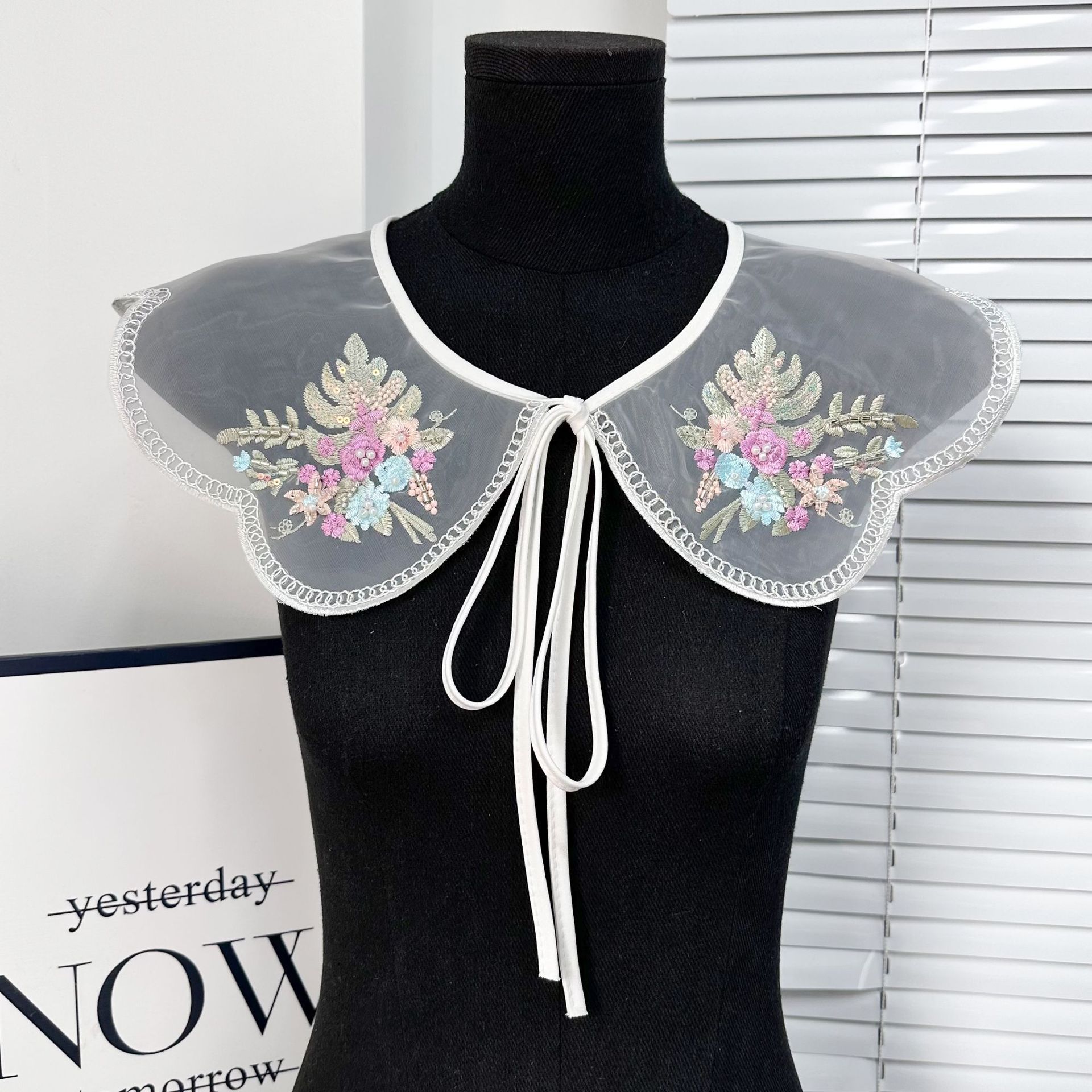 Hecha a mano perla vintage chal falso collar decoración bordada ropa Han correa vestido suéter decoración