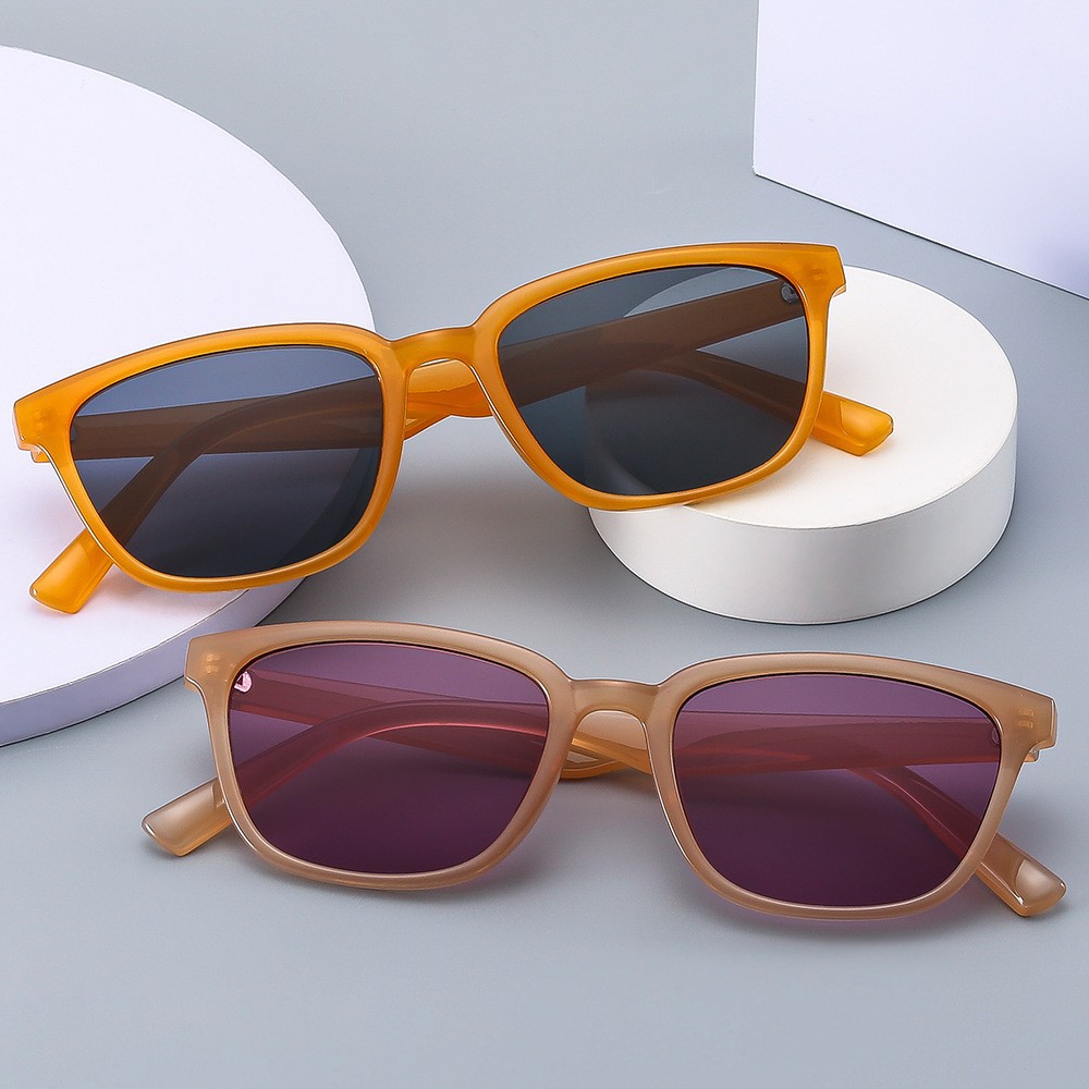 Fashionable universal retro sunglasses