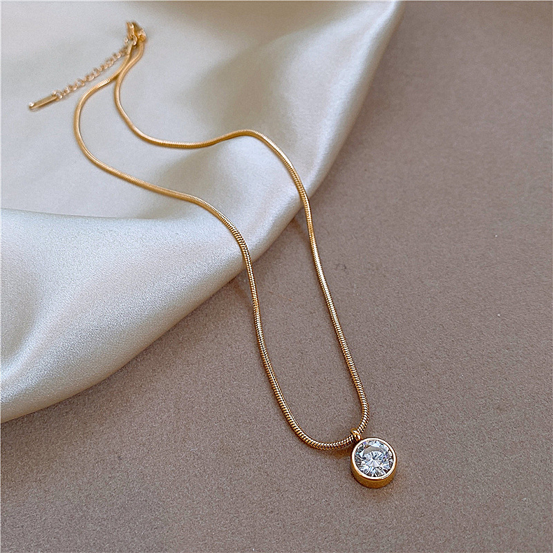 Fashion Geometric Titanium Steel Inlay Zircon Pendant Necklace 1 Piece