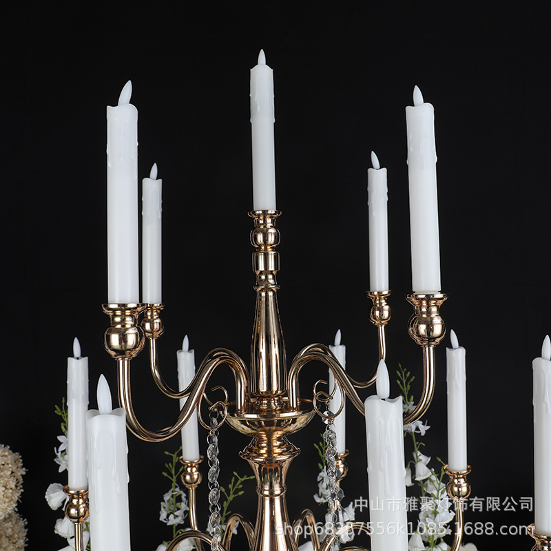 Candelabro dorado de estilo europeo 8 + 4 + 1 BBK hierro galvanoplastia decoración de la boda vela romántica vela de la cena