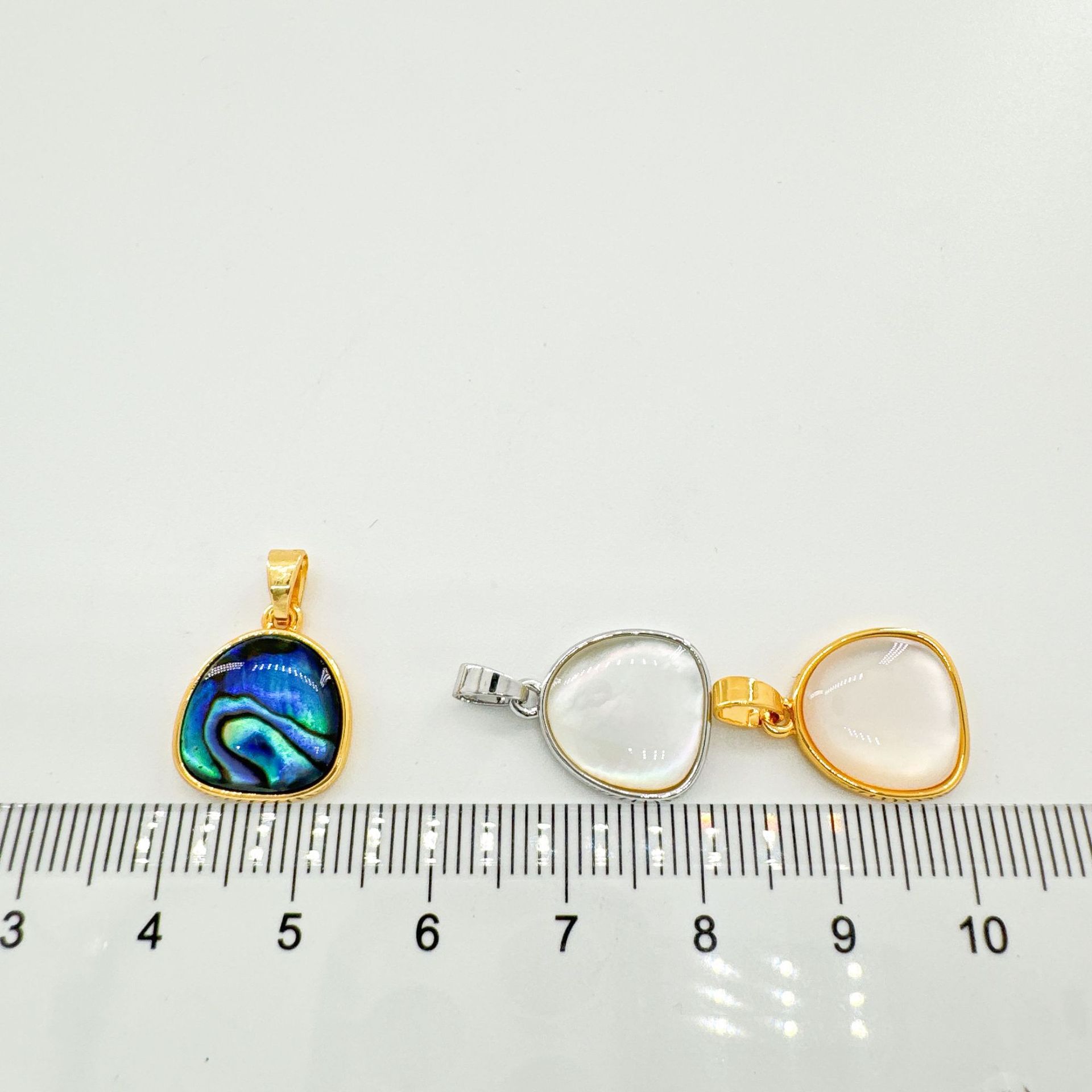 Heart Shape Pattern Plating Design 1 Piece Copper Shell Heart Shape Pendant