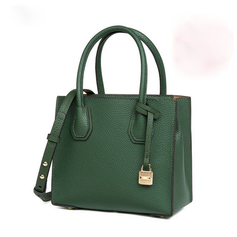 2022 New Tote Bag Top Layer Cowhide Genuine Leather Women's Bag Star Lock Bag Portable Shoulder Crossbody Bag