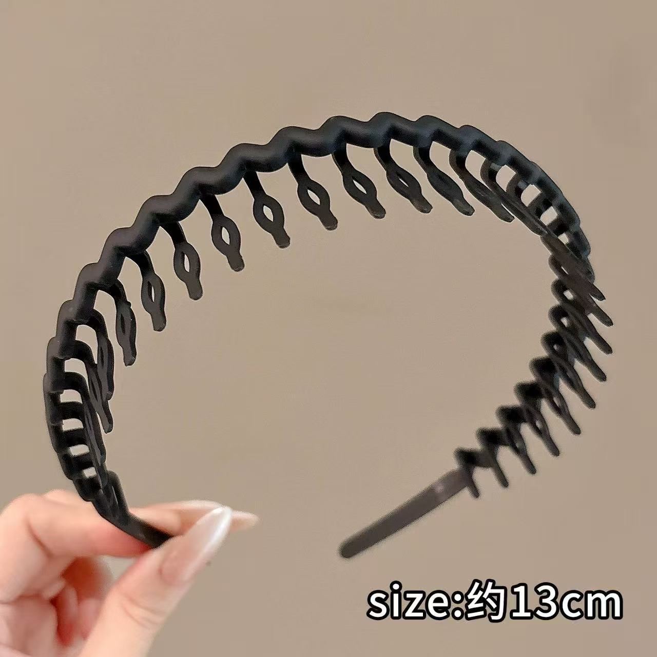 #279 wave style black