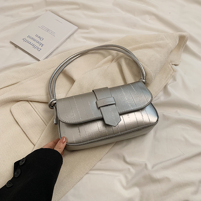 Luxury ligero francés nicho anguila estampado brazalete simple retro estilo exterior versátil bolso de hombro bolso de viaje diario