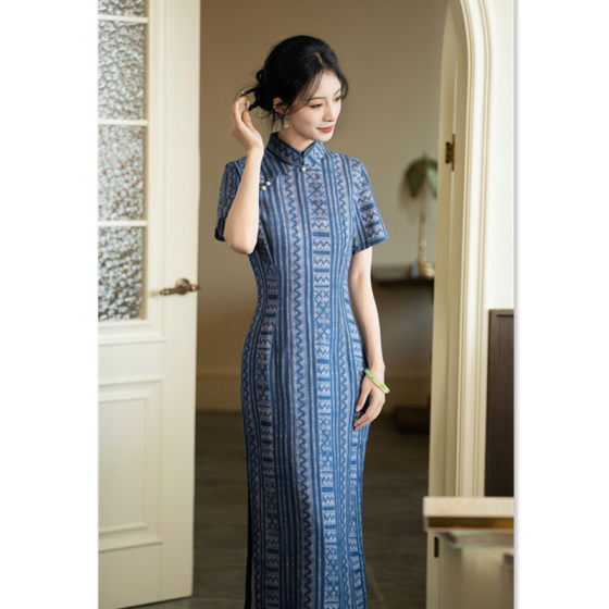 Vintage Chinese Style 2025 Classic Cheongsam Performance Tea Art Slimming Long Cheongsam Double Layer Traditional Cheongsam