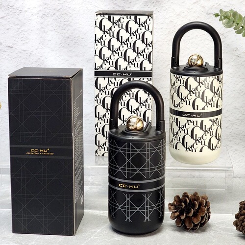 Thermos cup for girls with good looks ins straw 2024 new 304 stainless steel liner small and portable handheld water cup