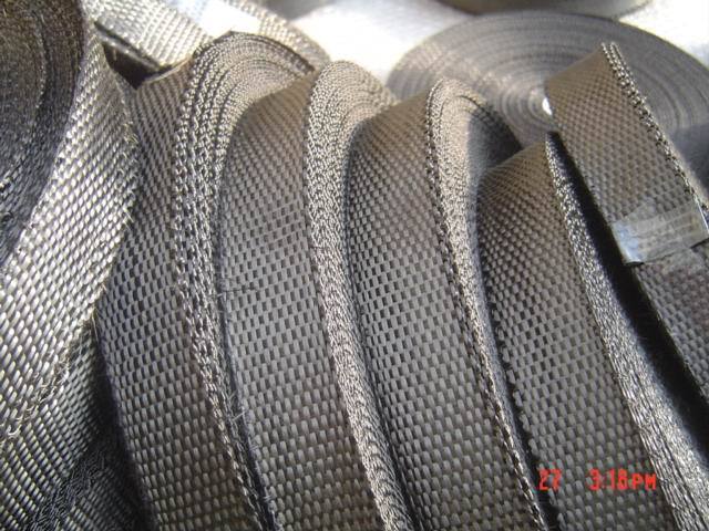 ̼��ά�Ѵ���� 1700��̼��ά��ǿ���ƴ��͸��·�����ȴ��͸�ʴ