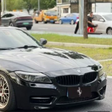 Bmw Z4 E89 Modified Big Surrounded