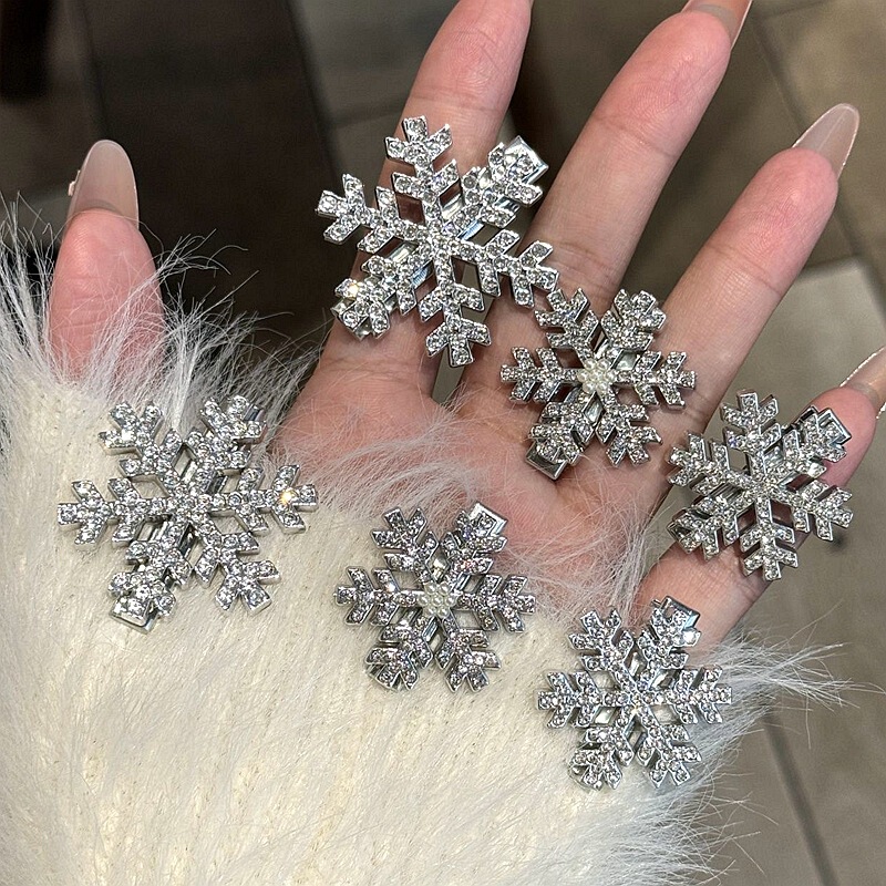 Super Flash Rhinestone Pearl Snowflake Duckling Clip High Color Value Christmas Gentle Cute Hairpin Winter New Headwear Women