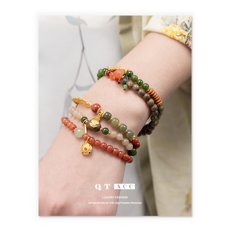 Brazalete de ágata rojo natural del sur nueva calabaza de oro de estilo chino imitación de oro de cobre núcleo de oliva de esmeralda pulsera de madera de sándalo verde para mujeres