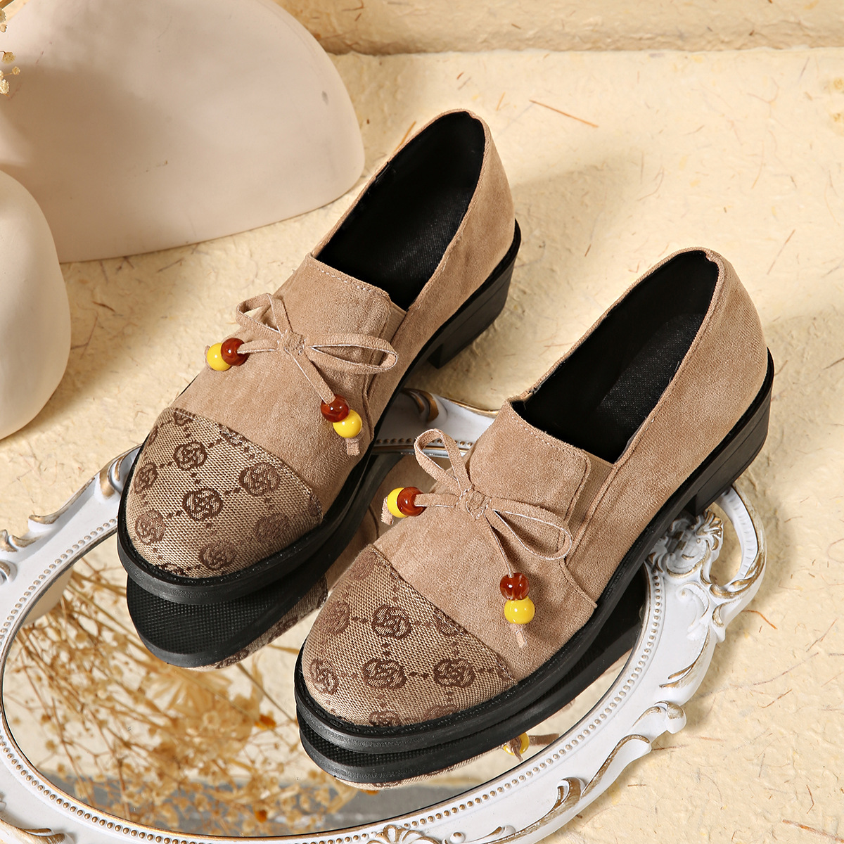 Color Block Women's Suede Loafers British Style Bow Chunky Heel Casual Single Shoes with Small Plum Blossom Design_voghion.com