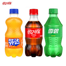 �ɿڿɘ�ѩ�̷��_̼�����300ml���l����Сƿ��ˮ�Ʒ�옷ˮ