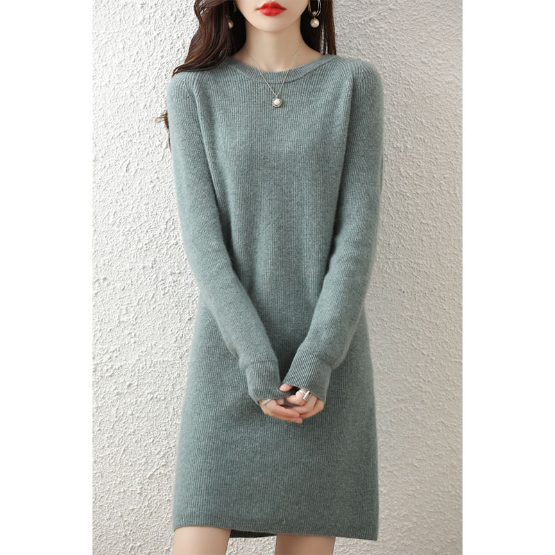 Knitted Dress Women's Round Neck 2024 New Autumn and Winter Mid-Length Inner Sweater Skirt Loose Slimming Look Bottoming Skirt Trbottomy Knitted Dress Women's Round Neck 2024 New Autumn and Winter Mid-Length Inner Sweater Skirt Loose Slimming Look Bottoming Skirt Trbottomy