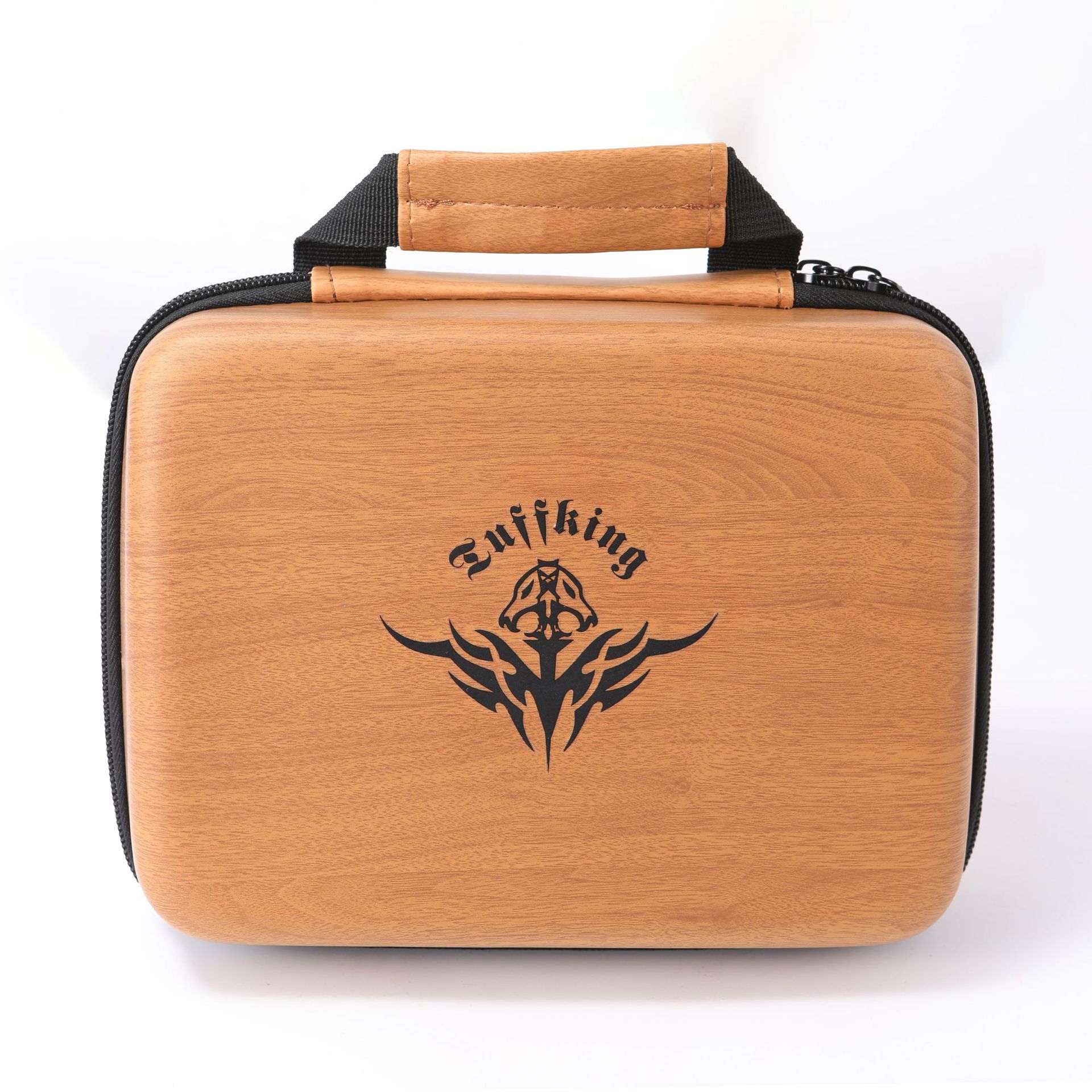 Caja de madera con logotipo