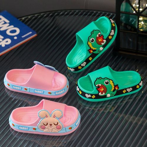 New Children's Slippers for Boys and Girls, Cartoon Style, Suitable for Middle-Aged Children and Toddlers, Home and Bathroom Use, Soft Soles, Non-Slip, Spring and Summer Cool Slippers