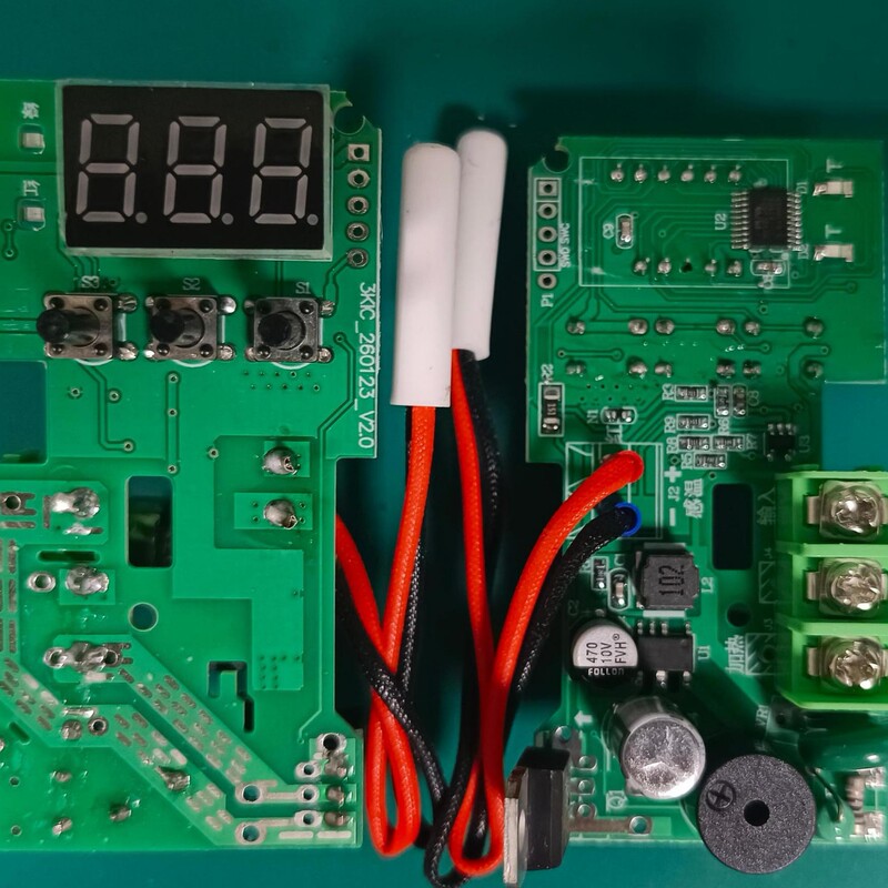 Leheng WHD digital display thermostat circuit board, PCB chip hot-melt controller development Leheng WHD digital display thermostat circuit board, PCB chip hot-melt controller development