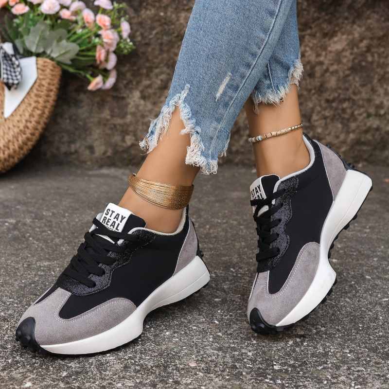 Women's Retro Thick-Soled Casual Lightweight Sneakers - Classic Lace-Up Non-Slip Breathable Tennis Running Shoes Not Tired Feet