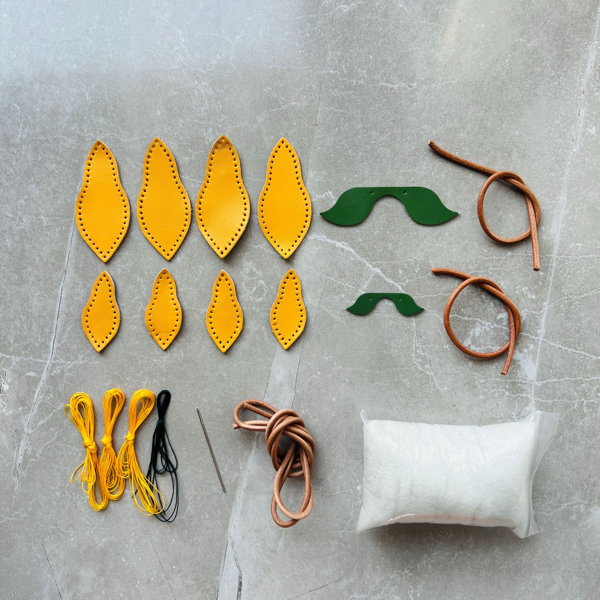 Bolso colgante de cuero de manzana de pera cosida a mano de alta calidad, colgante, colgante, colgante, colgante, colgante, colgante, colgante, bolso de material de bricolaje hecho a mano