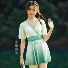 清仓处理45元泳衣女连体裙式中国风遮肚显瘦保守连体温泉泳装