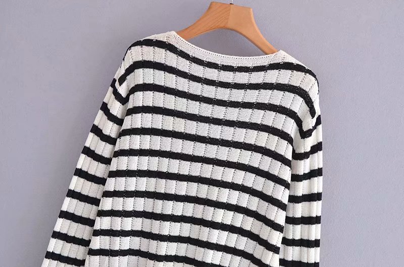 striped V-neck loose knit top Nihaostyles wholesale clothing vendor NSAM74115