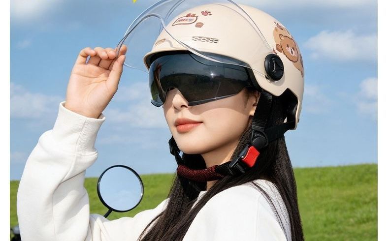 Dual-vision new helmet for electric scooters, adult half helmet for electric vehicles and motorcycles, national standard 3C certified safety helmet, summer sun protection