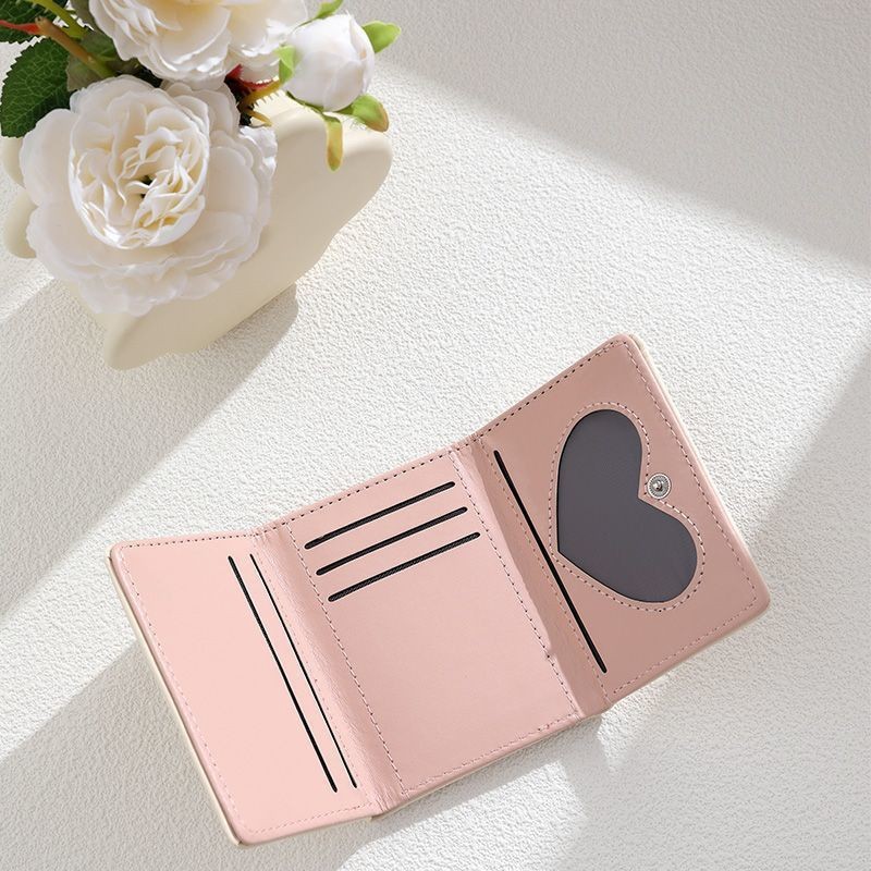 Cartera de gato lindo de dibujos animados de nicho transfronterizo 2024 nuevo bolso de tarjeta de tres veces con múltiples tarjetas pequeño y fresco billetera fresca