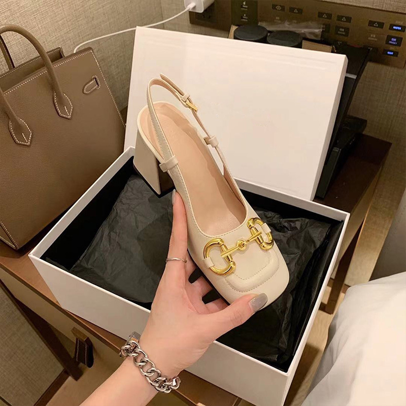 French Square Heel Shoes Women's 2022 Spring New Comfortable Thick Heel Instagram Fashionable Fashion Metal Buckle Shallow Mouth Shoes