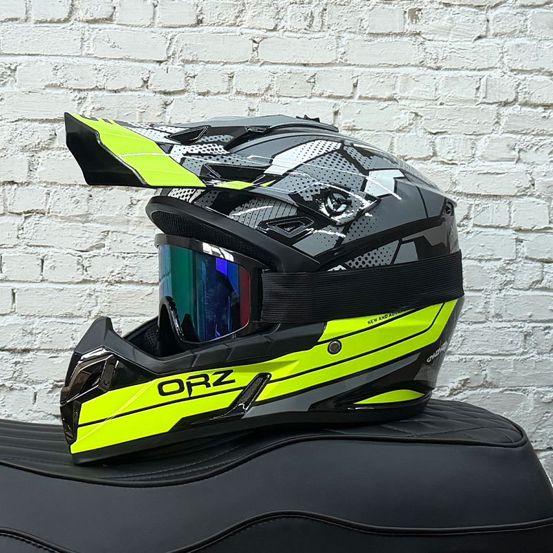 Casco de coche eléctrico todoterreno para hombre de bicicleta de montaña Casco completo de descenso para adultos Casco de rally para niños europeos Casco transpirable image 3