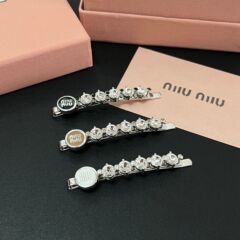 MIUミウさんの25年ぶりの新作エナメルフルダイヤモンドヘアピン、女性用、万能で高級感のあるMIUレターワンワードヘアピン