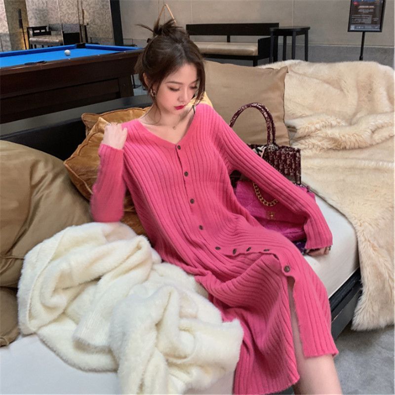 French retro knitted dress autumn new women's lazy style long inner wear elegant V-neck over-the-knee sweater dress