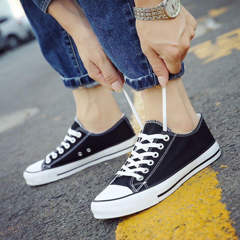 New Men's canvas shoes trendy men's and women's casual shoes low-top board shoes men's shoes plus size wholesale vulcanized shoes New Men's canvas shoes trendy men's and women's casual shoes low-top board shoes men's shoes plus size wholesale vulcanized shoes